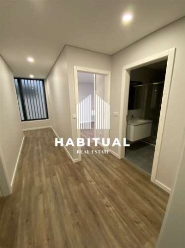 MORADIA T3 EM VALENÇA