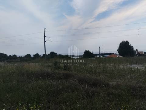 Terreno em Carreço com 498 m2 -Vistas mar