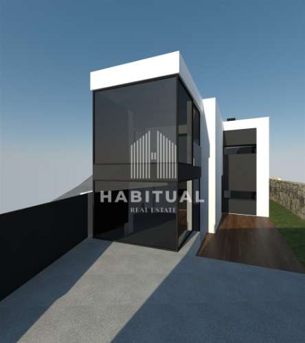 TERRENO COM PROJETO APROVADO NA  COVA - MEADELA