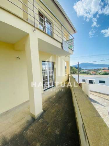 Moradia T4+1 com vistas para o rio Minho