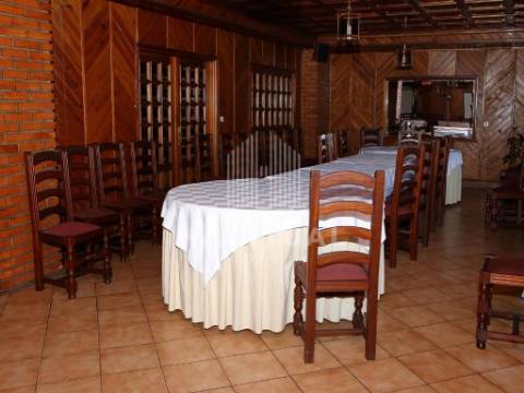 Albergaria com 22 quartos em Paredes de Coura