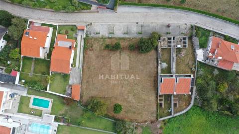 Venda conjunta de 4 Lotes em Afife