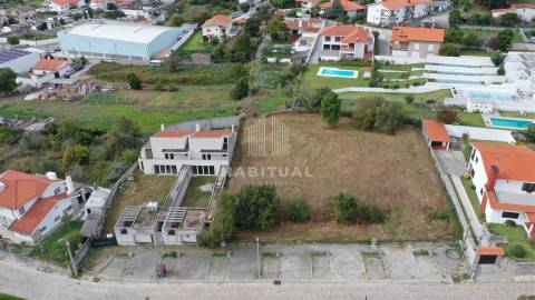 Venda conjunta de 4 Lotes em Afife