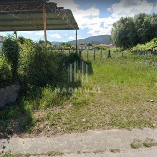 Terreno  em  Moreira de Geraz do Lima