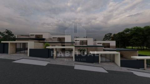 Terrenos com projecto aprovado 4 Moradias em Castelo do Neiva