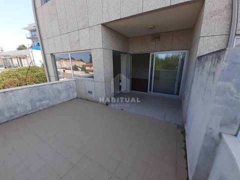Moradia T3 Triplex em Condominio fechado com piscina e vistas rio  em Seixas