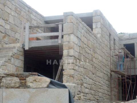 Moradia Geminada T3 Venda em Vilar de Mouros,Caminha