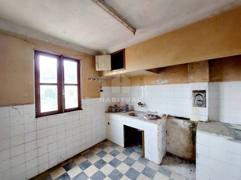 Apartamento T2 com vistas rio em Lanhelas