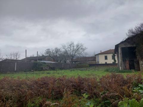 Terreno para construção de moradia em Valença