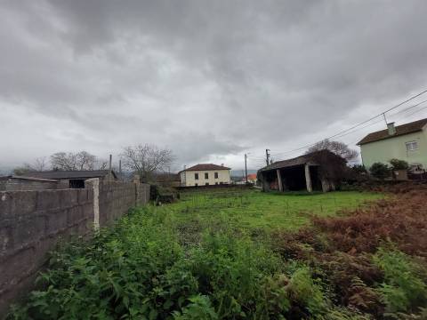 Terreno para construção de moradia em Valença