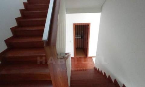 Moradia T3  em Seixas - Condomínio Fechado com Piscina