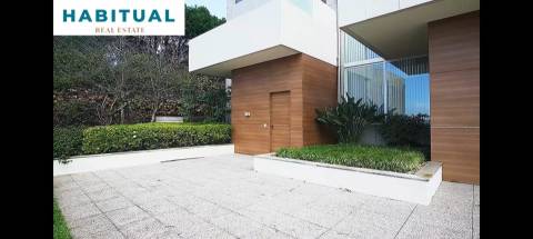 Moradia T3  em Seixas - Condomínio Fechado com Piscina