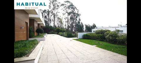 Moradia T3  em Seixas - Condomínio Fechado com Piscina