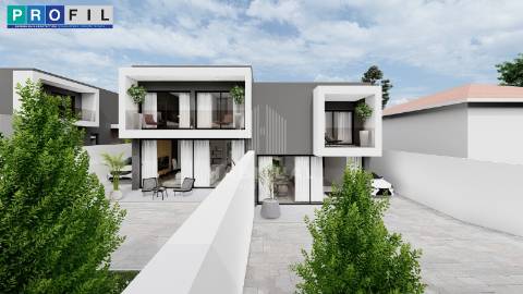 Terreno Urbano com Projeto em Darque - Santoinho