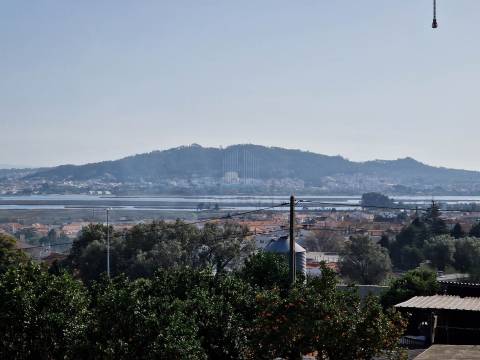 Apartamento T1 na Meadela  - Nova Construção