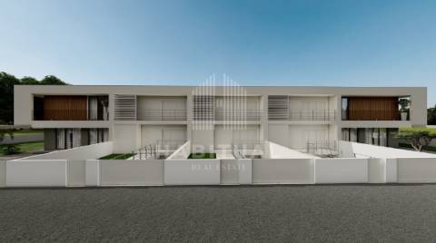 Terreno com Projeto Aprovado para Moradia T4 com Piscina em Vila Nova de Anha