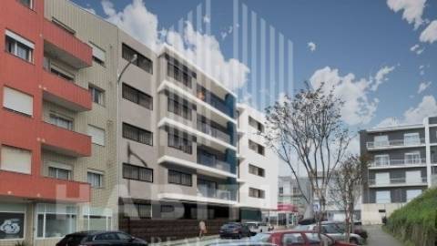 Apartamento T2 Novo em Monserrate