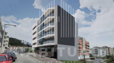 Apartamento T2 Novo em Monserrate