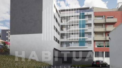 Apartamento T2 Novo em Monserrate