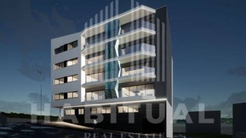 Apartamento T2 Novo em Monserrate