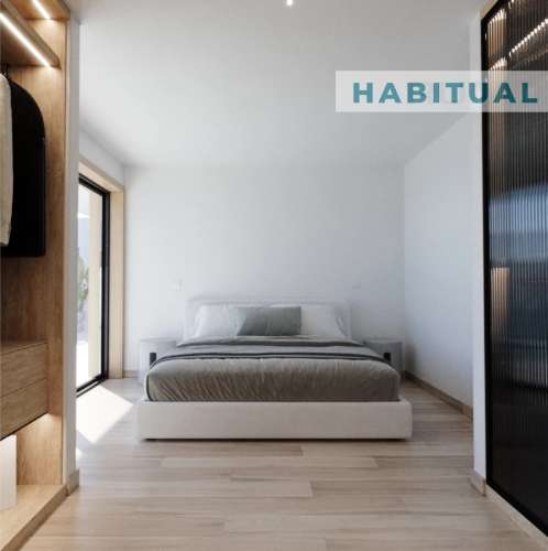 Apartamento T2 Novo em Monserrate