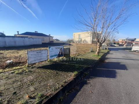 Lota para Construção Com Vistas Mar na Areosa