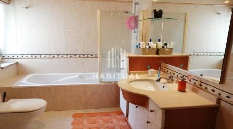 Moradia T4 em Braga (São Victor) com Garagem