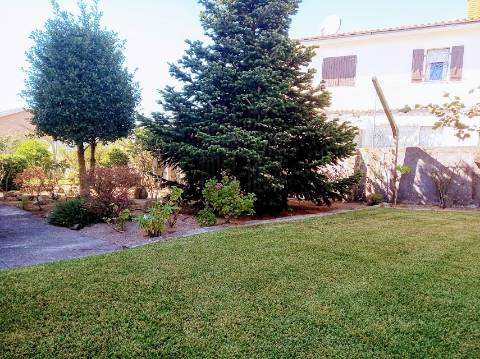 Moradia  T5 com Vistas Mar em  Moledo