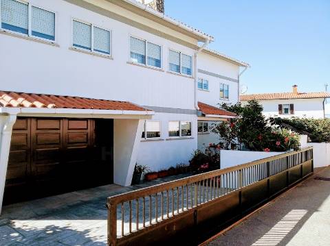 Moradia  T5 com Vistas Mar em  Moledo