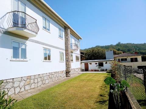 Moradia  T5 com Vistas Mar em  Moledo