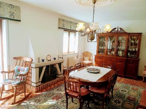 Moradia  T5 com Vistas Mar em  Moledo