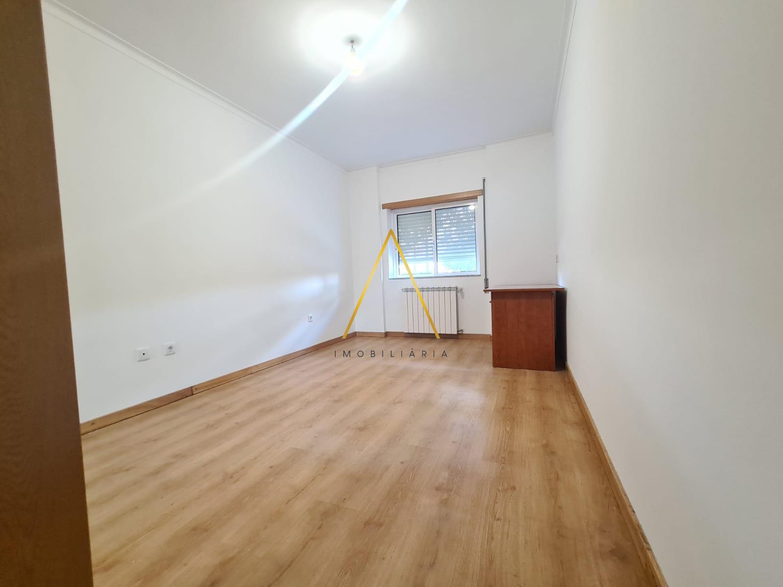 Apartamento T2 Venda em Viseu,Viseu