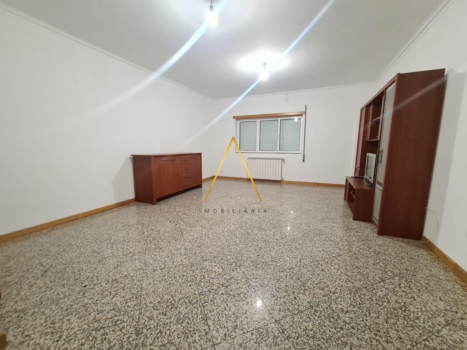 Apartamento T2 Venda em Viseu,Viseu