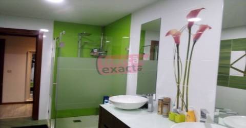 Moradia Rústica T6 Venda em Vila de Cucujães,Oliveira de Azeméis