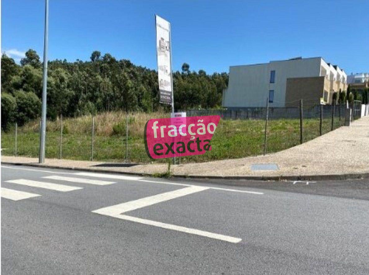 Loteamento  Venda em Vila Nova de Famalicão e Calendário,Vila Nova de Famalicão