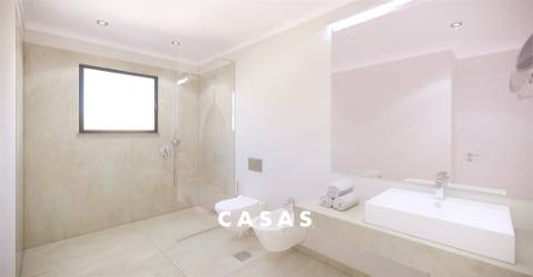 Moradia Isolada T3 Venda em São Martinho,Funchal