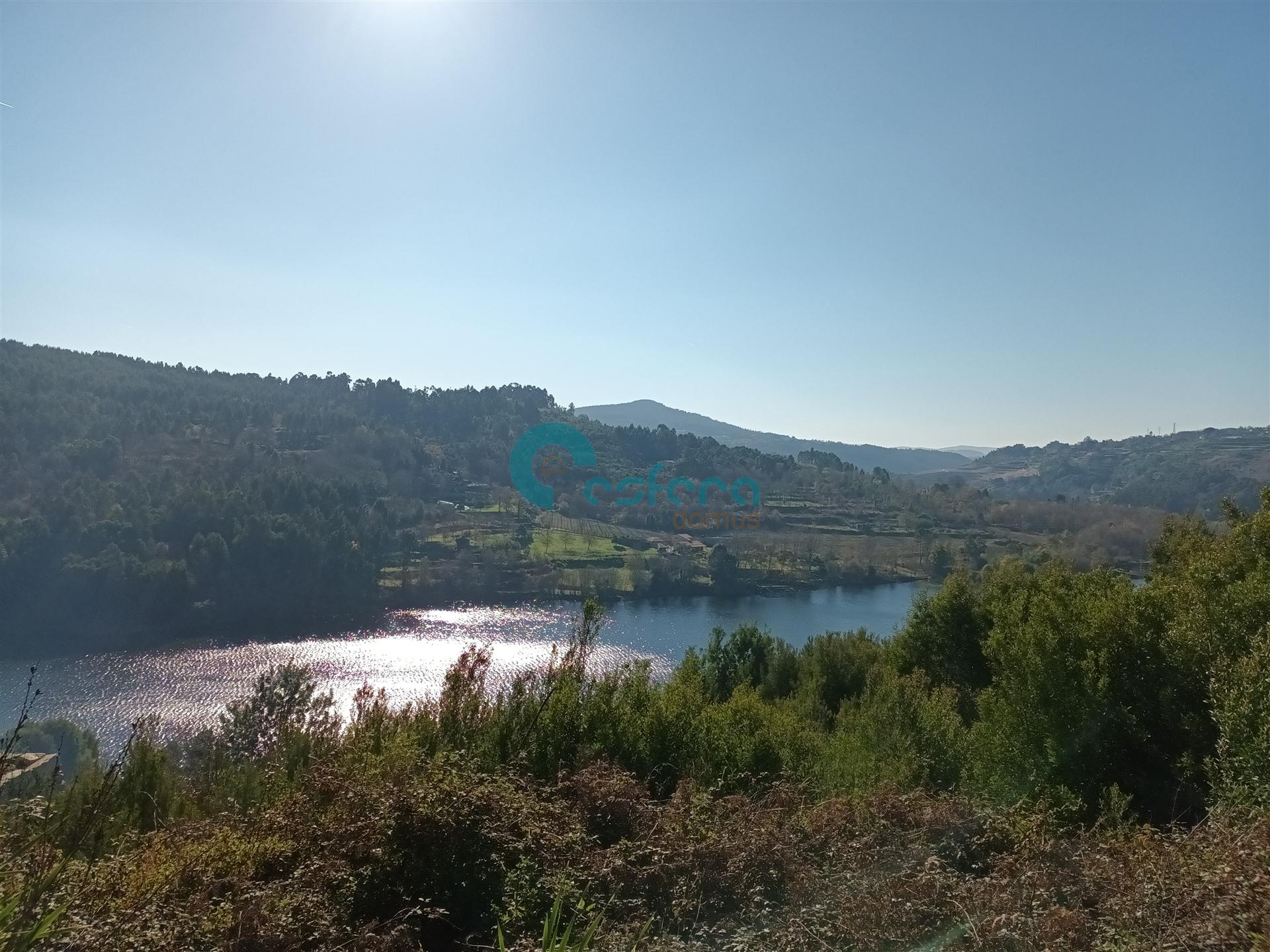 Terreno Urbano  Venda em Abragão,Penafiel