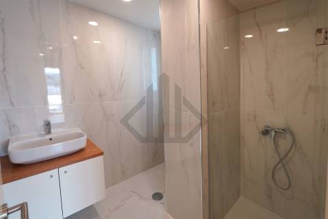 Apartamento T4 Porto Oriental Residence