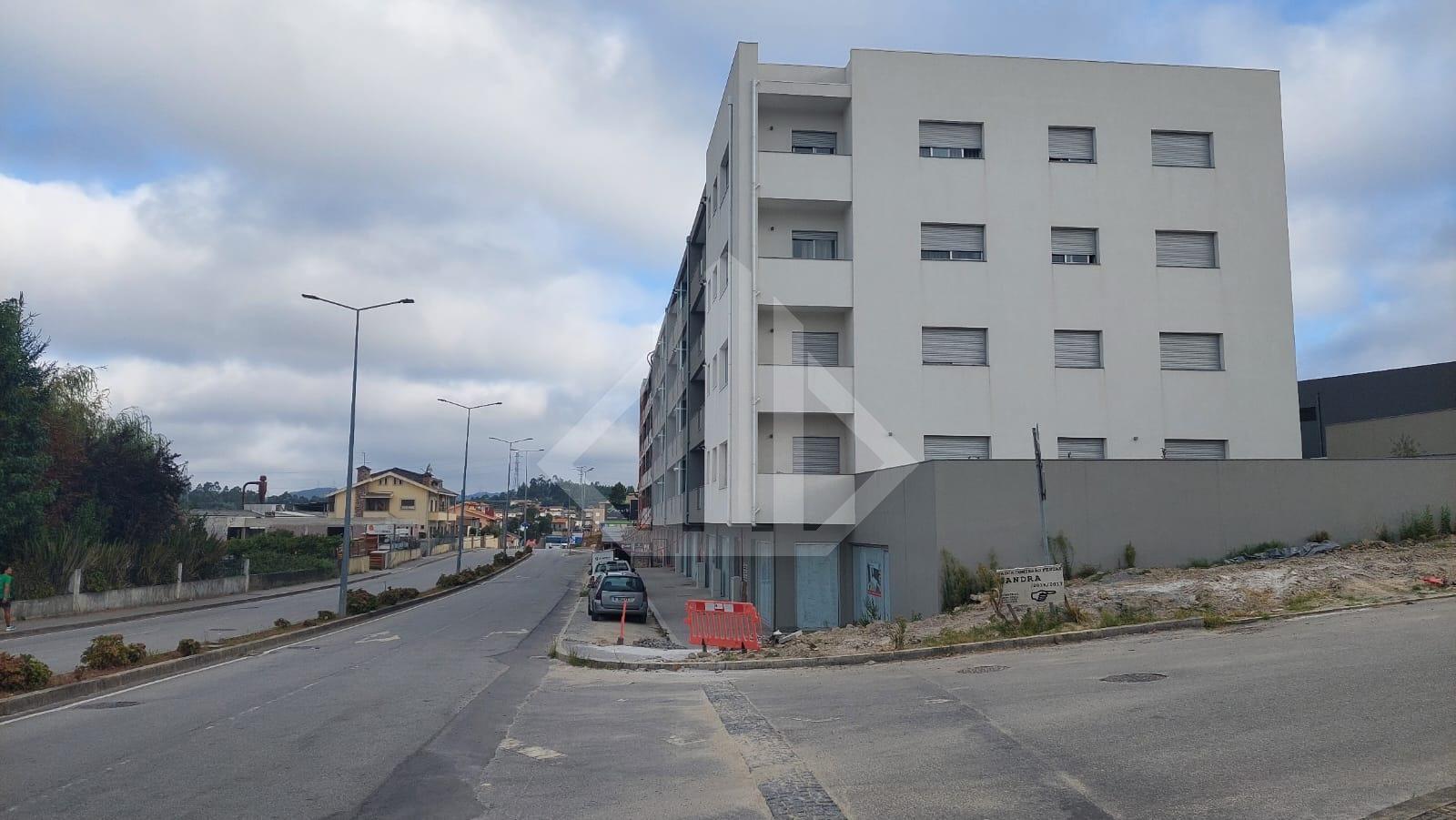 Apartamento T2 em Gandra, Paredes