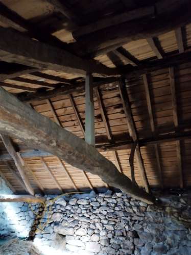 Moradia para restauro em Castro Laboreiro, Viana do Castelo