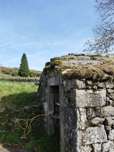 Moradia para restauro em Castro Laboreiro, Viana do Castelo