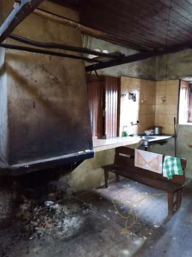 Moradia para restauro em Castro Laboreiro, Viana do Castelo