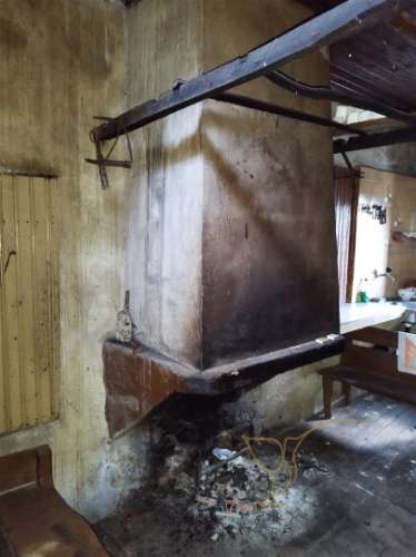 Moradia para restauro em Castro Laboreiro, Viana do Castelo