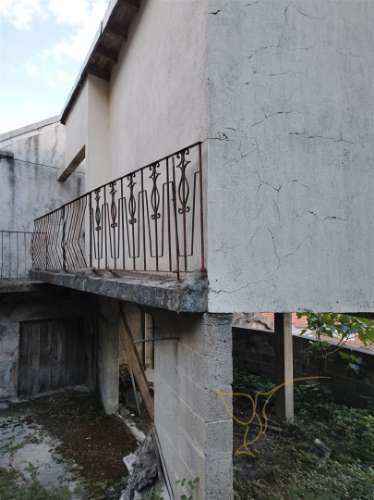 Moradia para restauro em Castro Laboreiro, Viana do Castelo