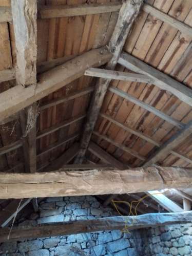 Moradia para restauro em Castro Laboreiro, Viana do Castelo