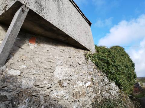 Moradia para restauro em Castro Laboreiro, Viana do Castelo