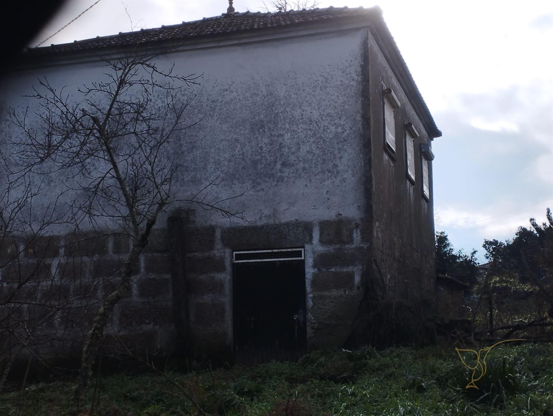 Moradia para Restaurar  Venda em Cornes,Vila Nova de Cerveira