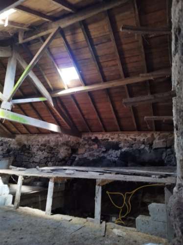 Moradia para restauro em Castro Laboreiro, Viana do Castelo