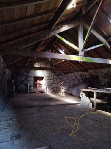 Moradia para restauro em Castro Laboreiro, Viana do Castelo
