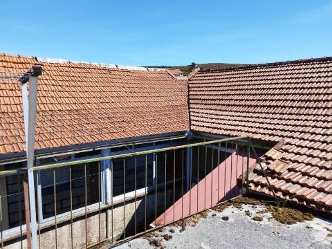 Moradia para restauro em Castro Laboreiro, Viana do Castelo